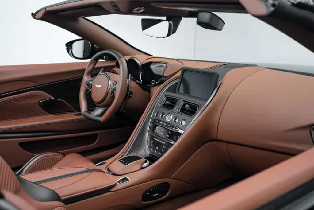 Aston Martin DBS 770 Ultimate Volante 1 OF 199/CARBON/BUCKET 07/2023-photo-20
