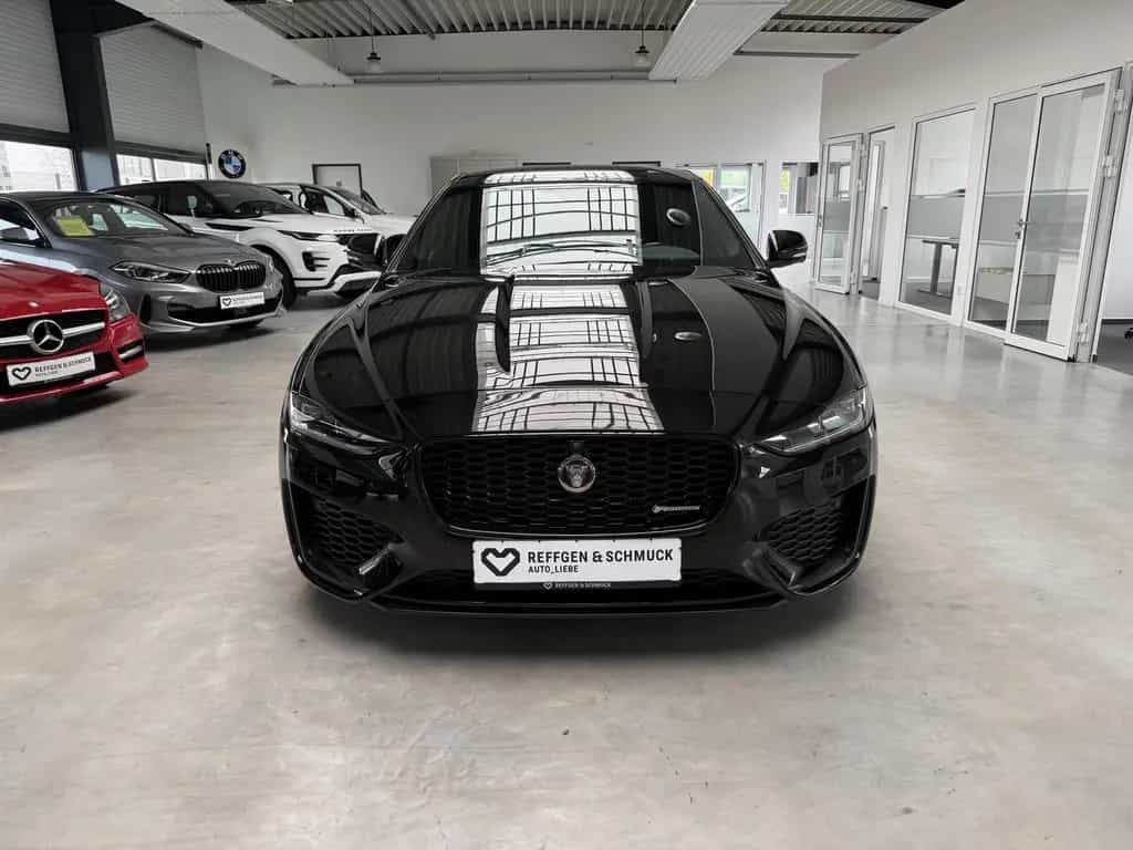 Jaguar XE R-DYNAMIC BLACK LEDER+NAV+MERIDIAN+VIRTUAL+AC 03/2021-photo-1