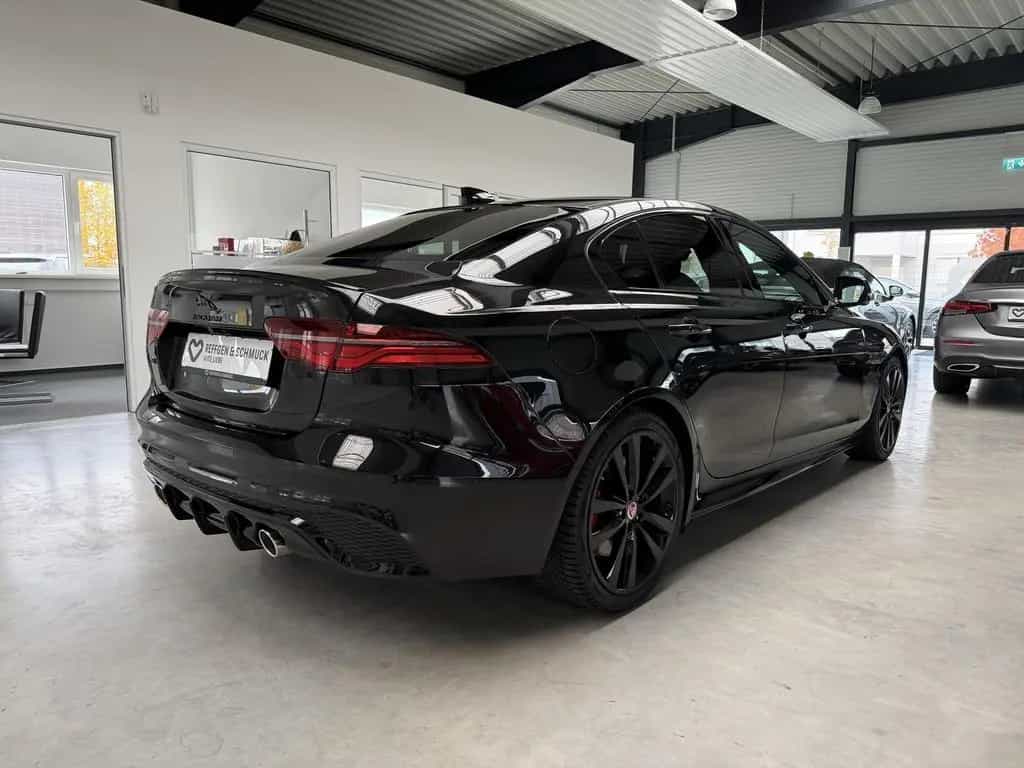 Jaguar XE R-DYNAMIC BLACK LEDER+NAV+MERIDIAN+VIRTUAL+AC 03/2021-photo-7