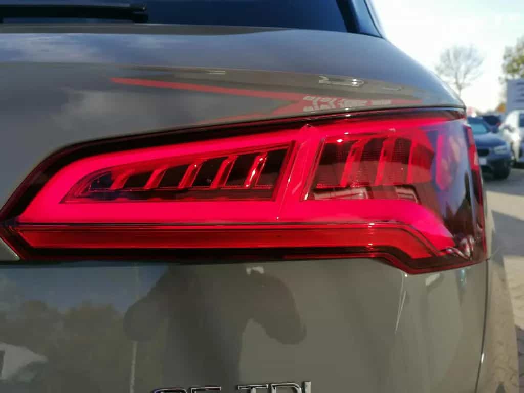 Audi Q5 35 TDI AUTOMATIK *Navi*SHZ*PDC*Allwetter* 01/2020-photo-10