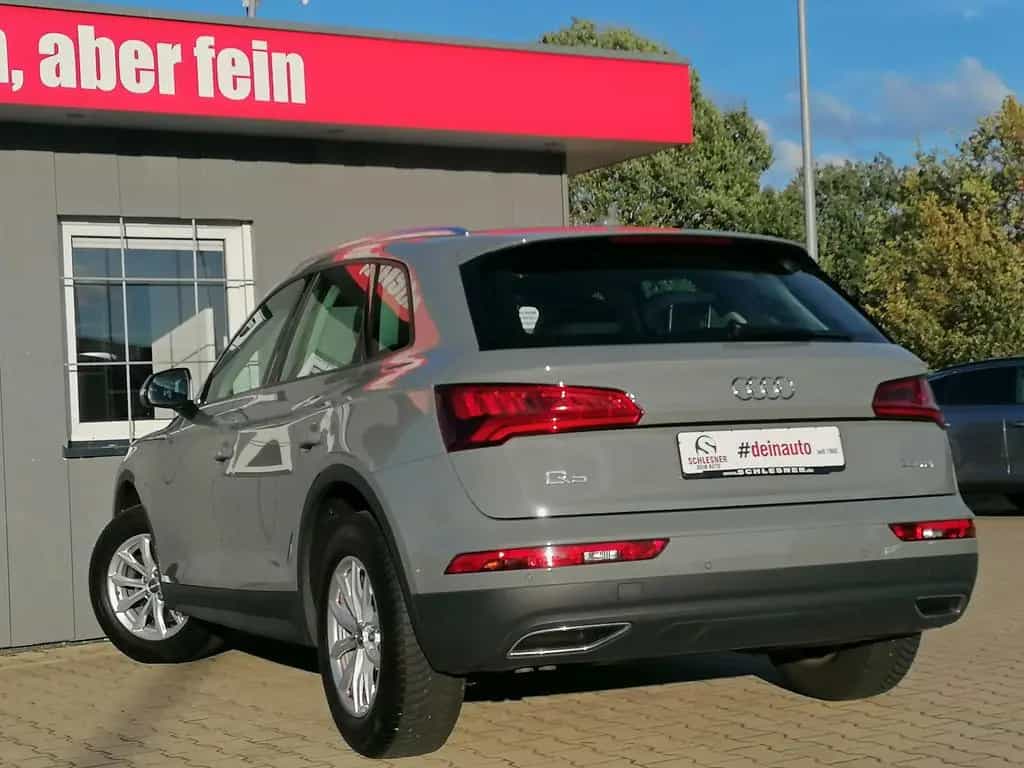 Audi Q5 35 TDI AUTOMATIK *Navi*SHZ*PDC*Allwetter* 01/2020-photo-2