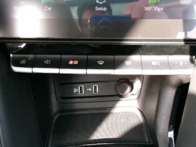 MG ZS 111PS Autm. Luxury LED Klima Navi Pano 02/2023-photo-16