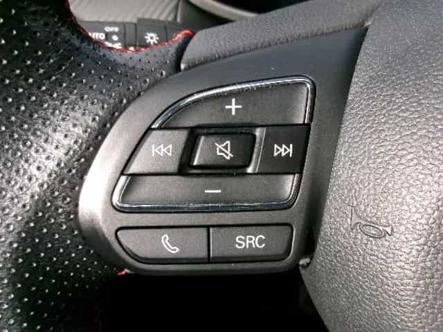 MG ZS 111PS Autm. Luxury LED Klima Navi Pano 02/2023-photo-19