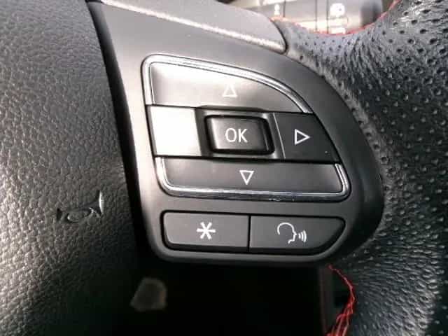 MG ZS 111PS Autm. Luxury LED Klima Navi Pano 02/2023-photo-20
