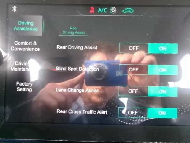 MG ZS 111PS Autm. Luxury LED Klima Navi Pano 02/2023-photo-28
