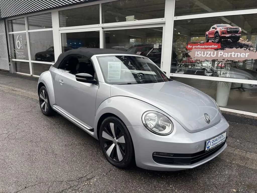 Volkswagen Beetle 1.8 Cabrio Automatik Design Edition 08/2014-photo-11