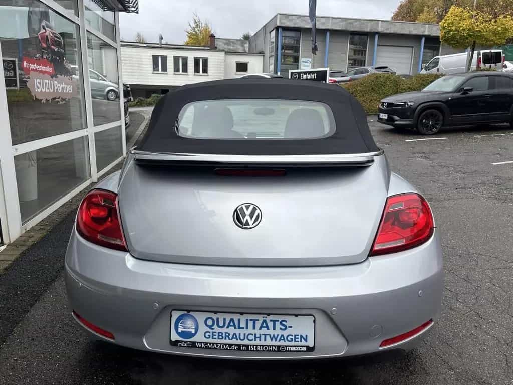 Volkswagen Beetle 1.8 Cabrio Automatik Design Edition 08/2014-photo-16