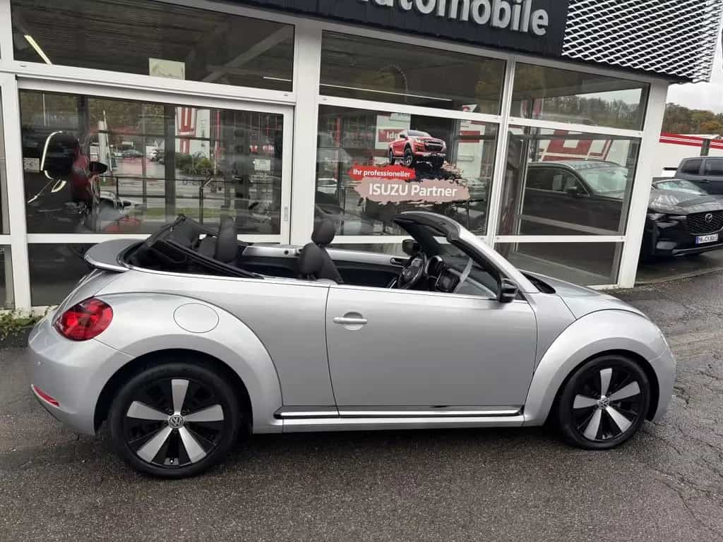 Volkswagen Beetle 1.8 Cabrio Automatik Design Edition 08/2014-photo-5