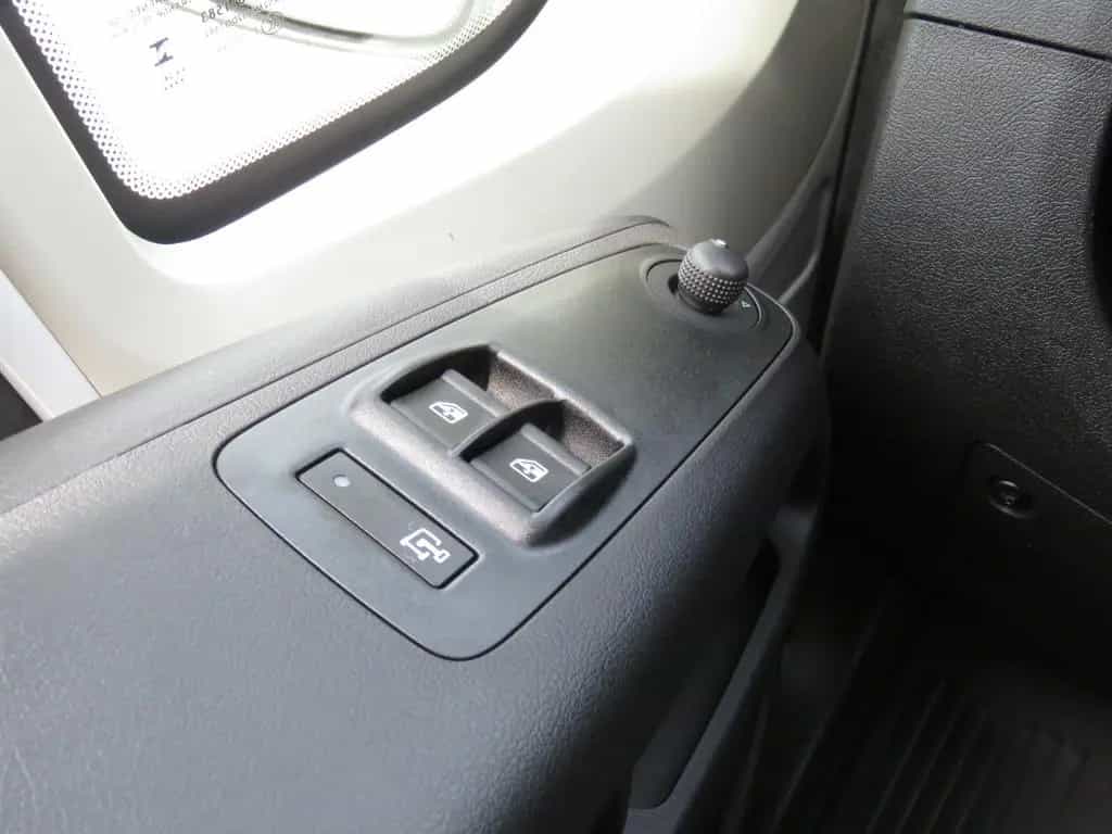 Fiat Ducato 35 L3H2 140 / 10-Zoll-Navi + Heckkamera null-photo-17