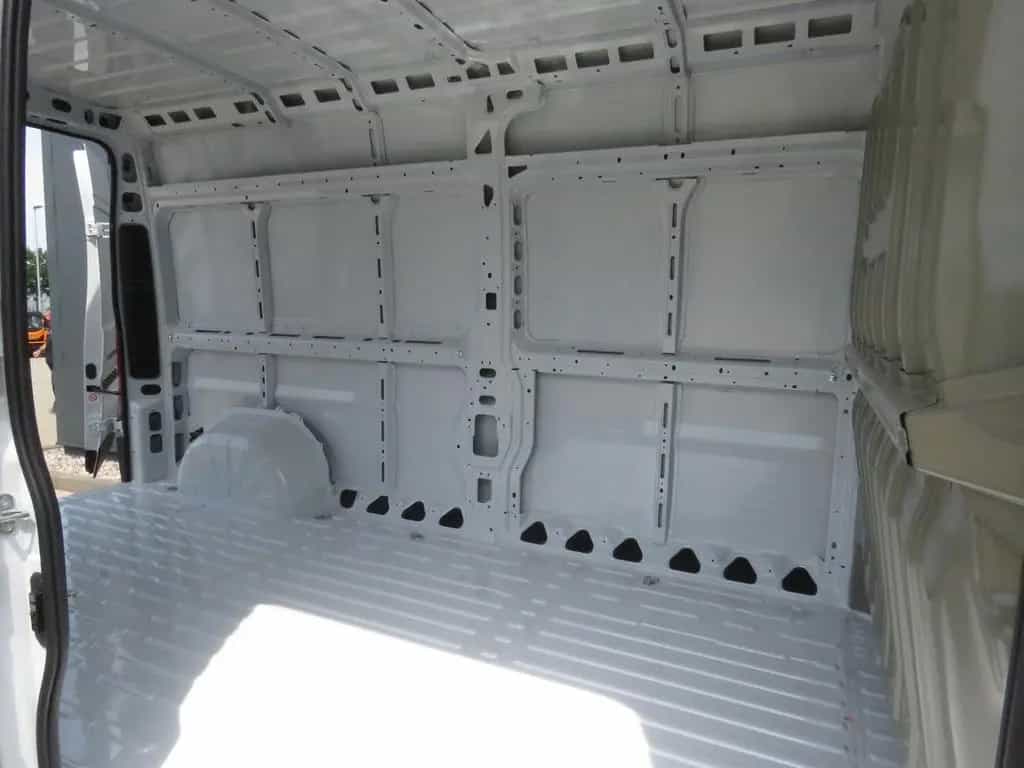 Fiat Ducato 35 L3H2 140 / 10-Zoll-Navi + Heckkamera null-photo-4