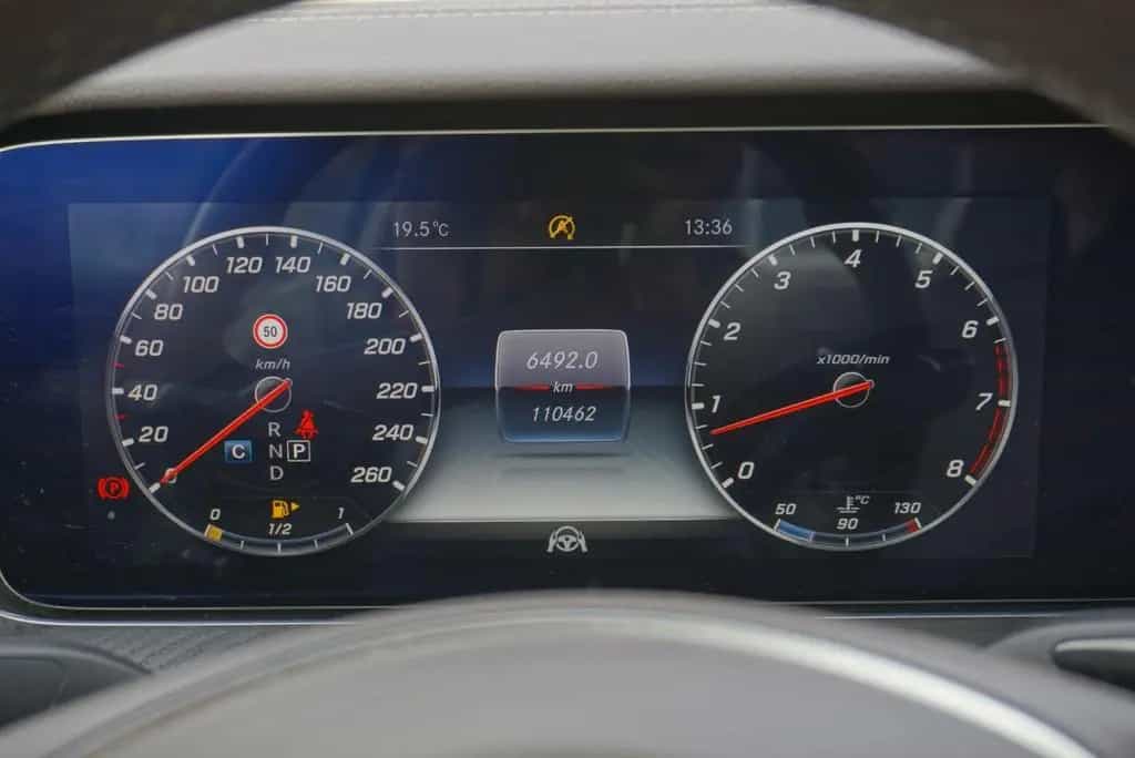 Mercedes-Benz E-Class 3,0I 4Matic Adaptive AMG-Line Aut. 06/2017-photo-10