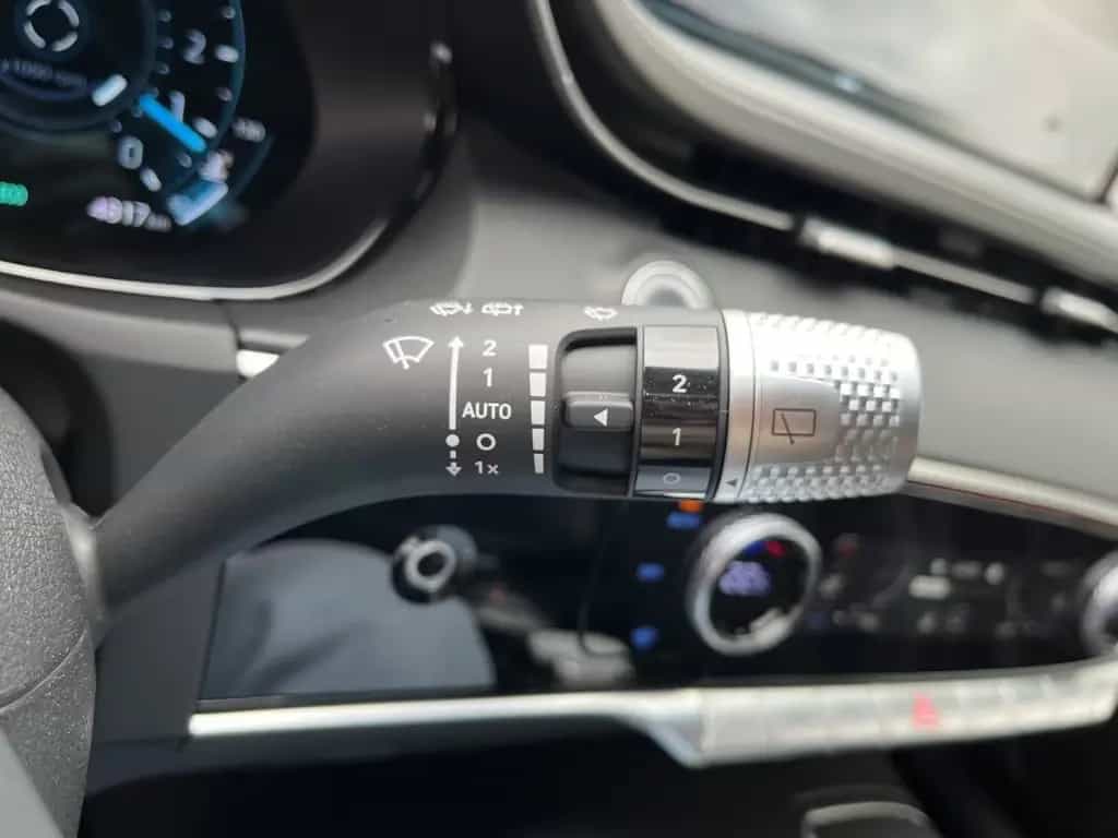 Genesis GV70 2.5 T Sport *ALLRAD*PANO*LED*CAM*NAVI* 11/2024-photo-15