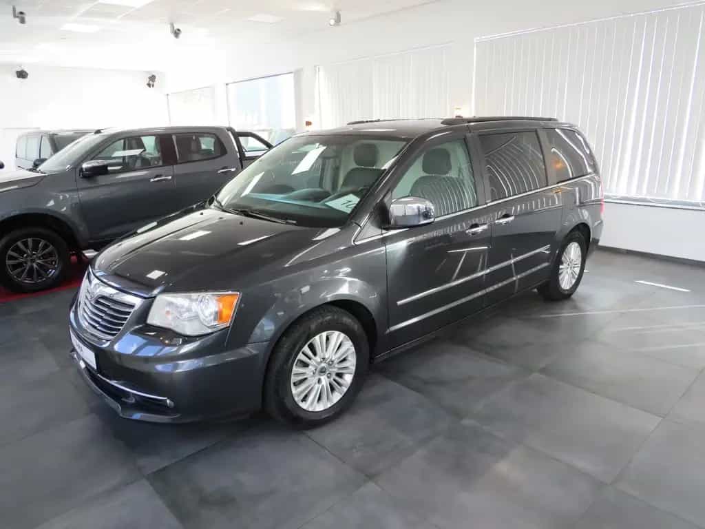 Lancia Voyager Hartung Bestattungswagen / Leichenwagen 12/2012-photo-0