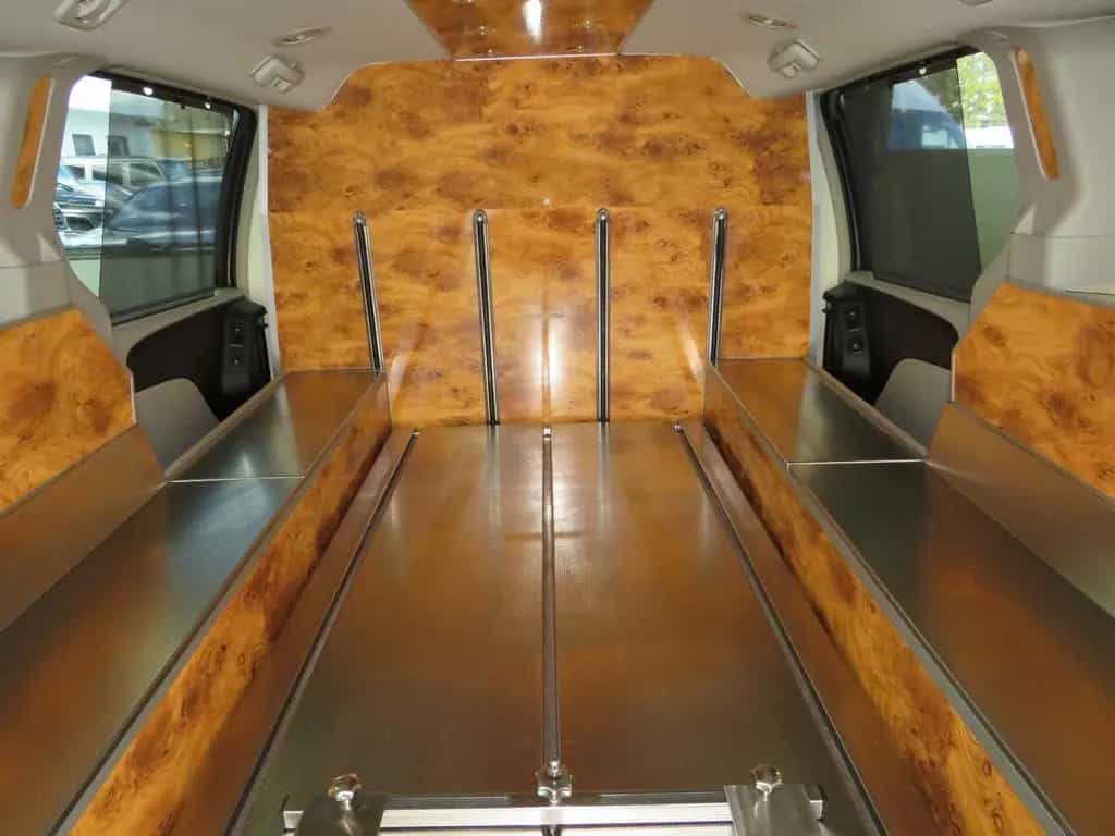 Lancia Voyager Hartung Bestattungswagen / Leichenwagen 12/2012-photo-21