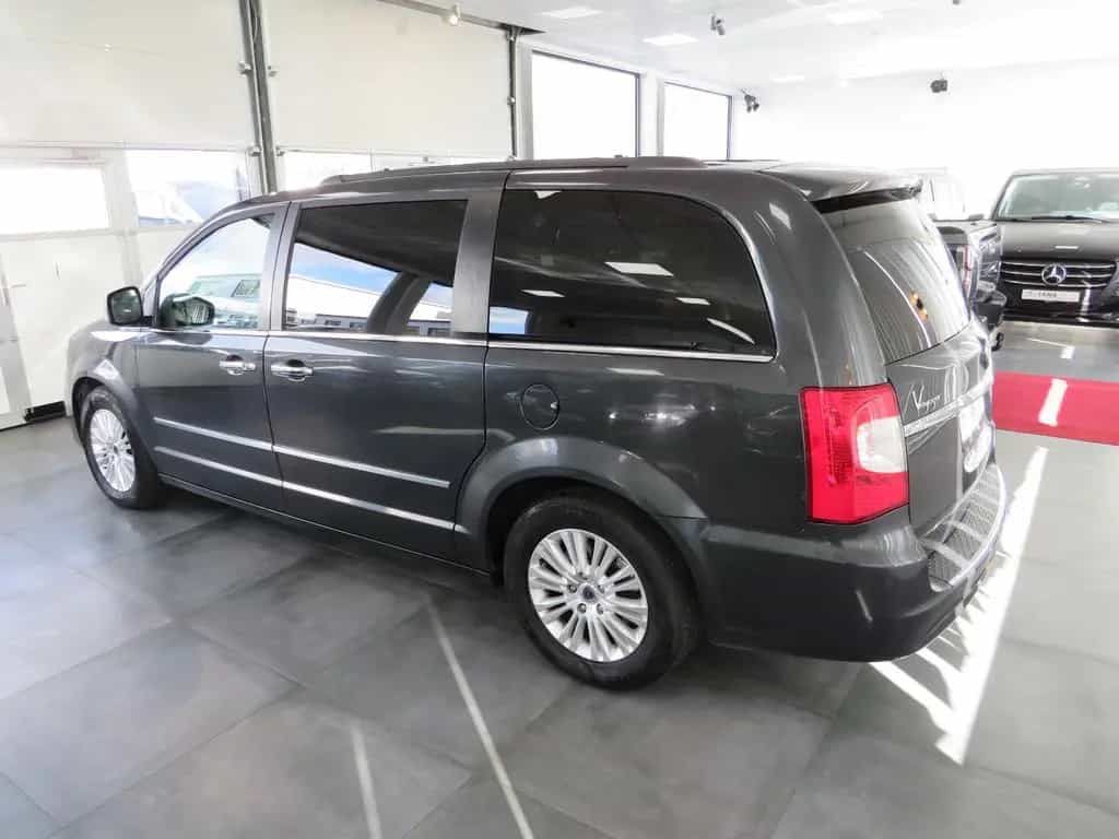 Lancia Voyager Hartung Bestattungswagen / Leichenwagen 12/2012-photo-4