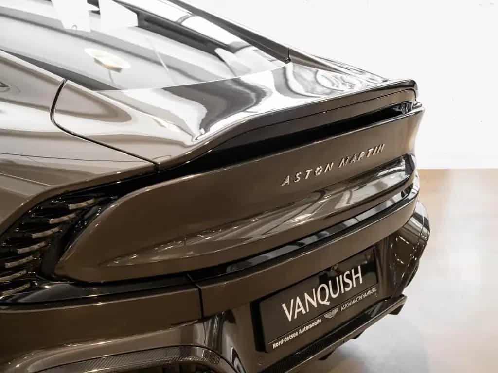 Aston Martin Vanquish Coupe Aston Martin Hamburg 10/2025-photo-7