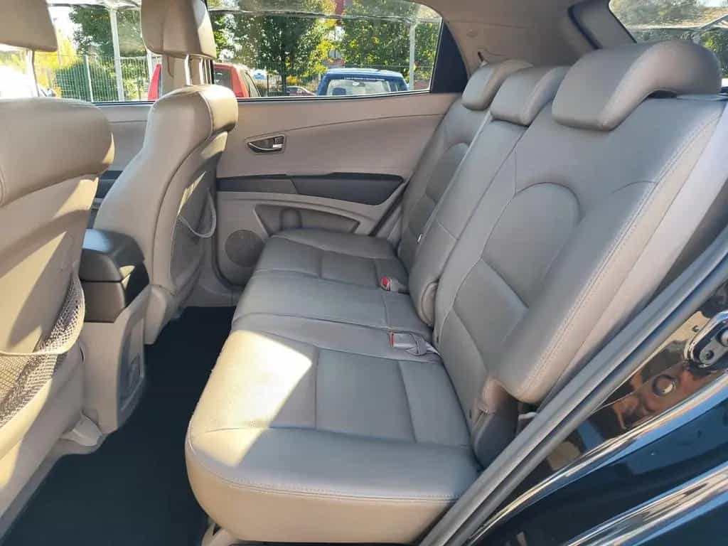 Ssangyong Korando 2.0 e-XDi 175 CV 2WD MT Classy 03/2013-photo-8