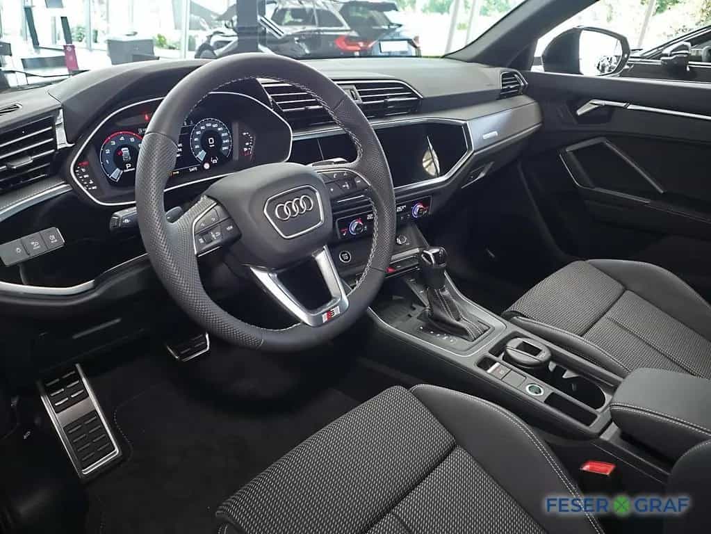 Audi Q3 S line 35 TFSI Navi Matrix 10/2025-photo-10