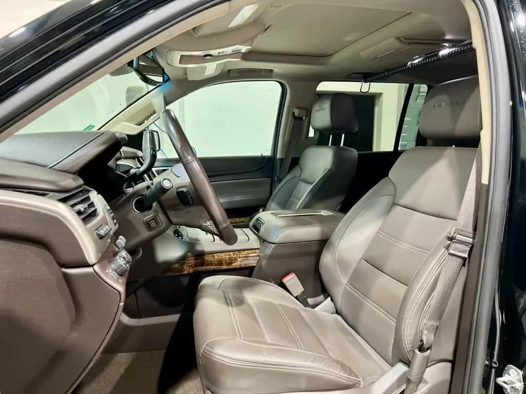 GMC Yukon XL 01/2016-photo-14