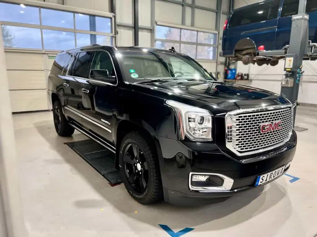 GMC Yukon XL 01/2016-photo-4