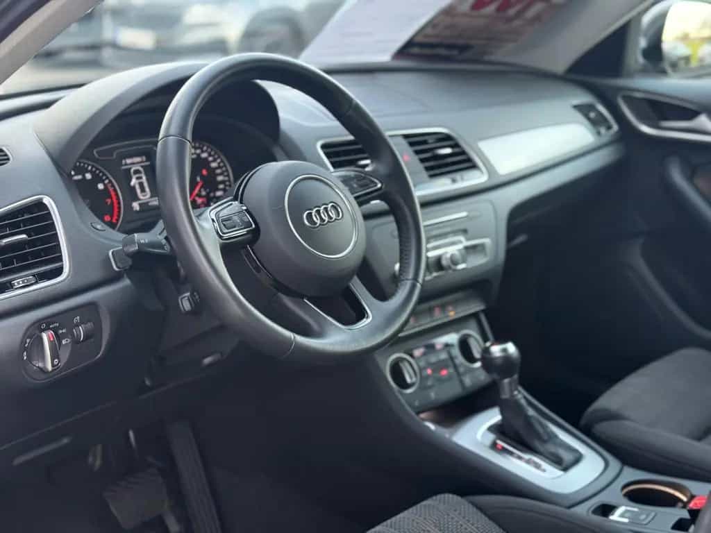 Audi Q3 SPORT QUATTRO Stronic STDHZ NAVI XENON SH AHK 06/2018-photo-16