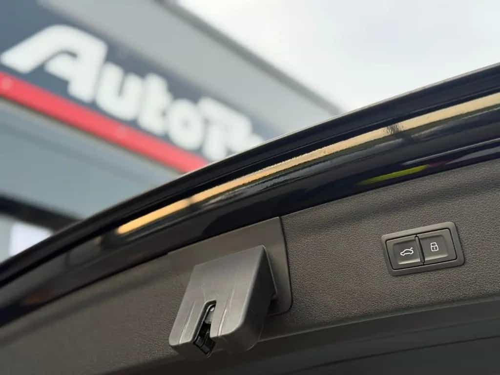 Audi Q3 SPORT QUATTRO Stronic STDHZ NAVI XENON SH AHK 06/2018-photo-6