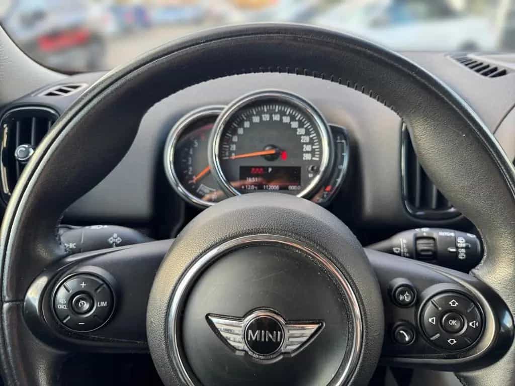 MINI Cooper SD Countryman AUT CHILI+NAVI+LED+SHZ+PDC+ 02/2018-photo-17