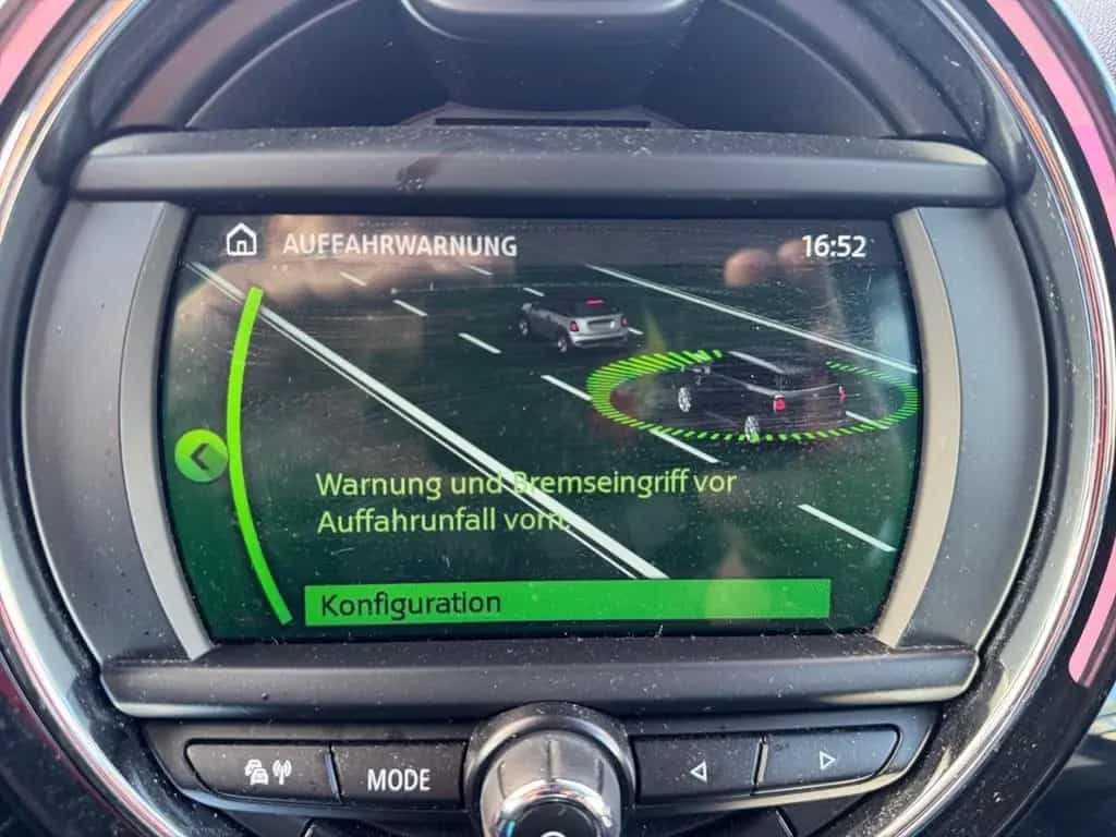 MINI Cooper SD Countryman AUT CHILI+NAVI+LED+SHZ+PDC+ 02/2018-photo-33