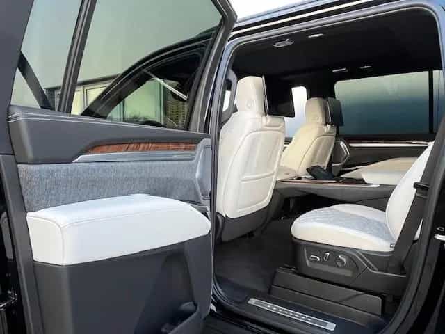 Cadillac Escalade ESV Sport Platinum 6.2l MY 26 sofort null-photo-9