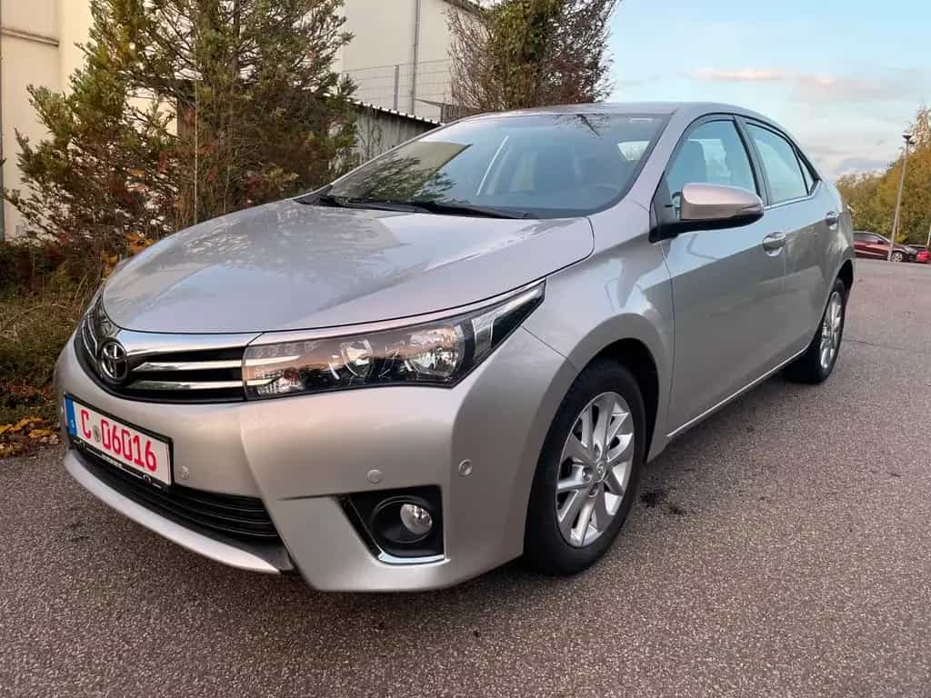 Toyota Corolla Life+ 1.6 Benzin, Navi, Sitzheizung, Top 06/2014-photo-0