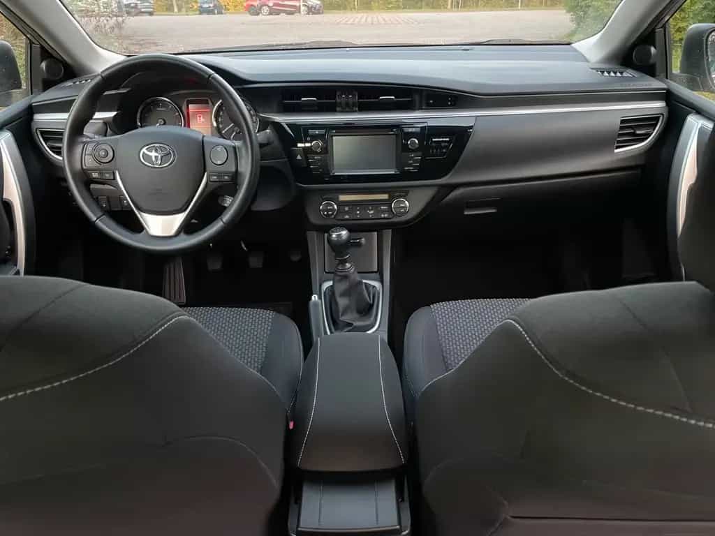 Toyota Corolla Life+ 1.6 Benzin, Navi, Sitzheizung, Top 06/2014-photo-10