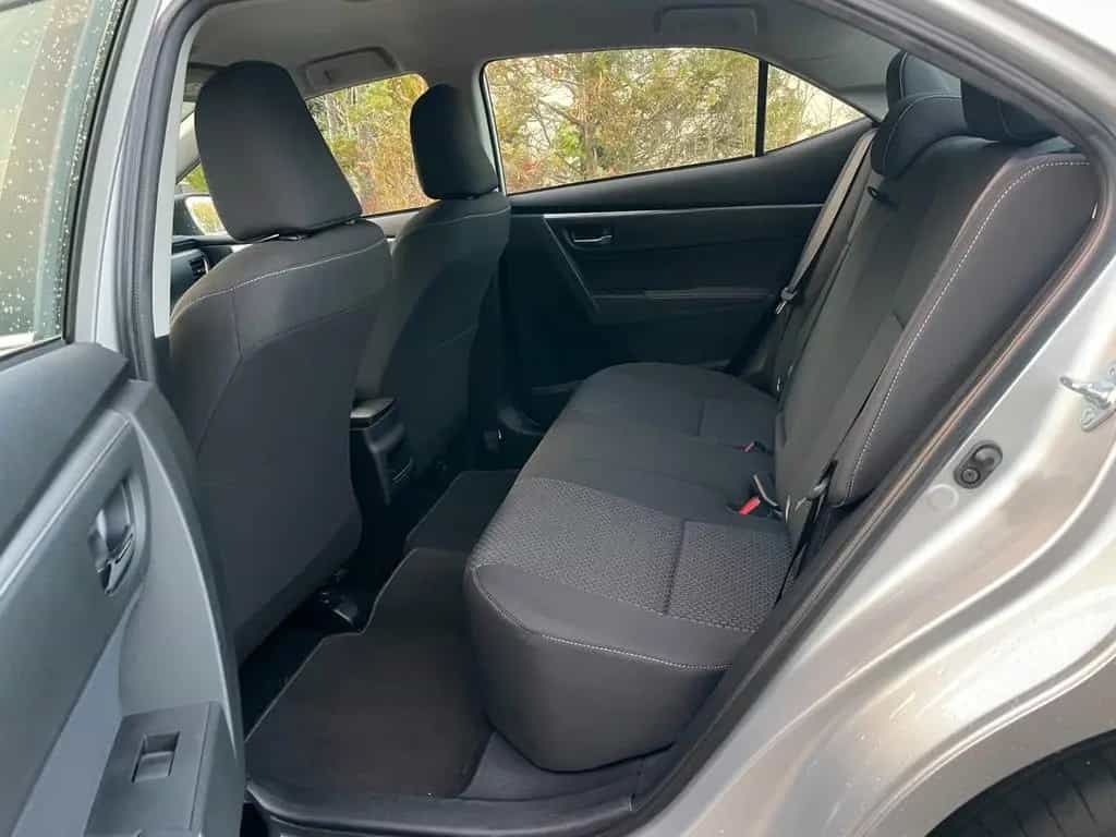 Toyota Corolla Life+ 1.6 Benzin, Navi, Sitzheizung, Top 06/2014-photo-18
