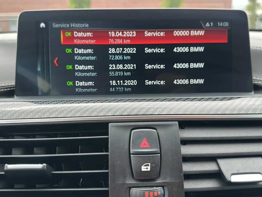 BMW M4 Cabrio Carbon*H&K*Kamera*BMW Scheckheft 12/2017-photo-16
