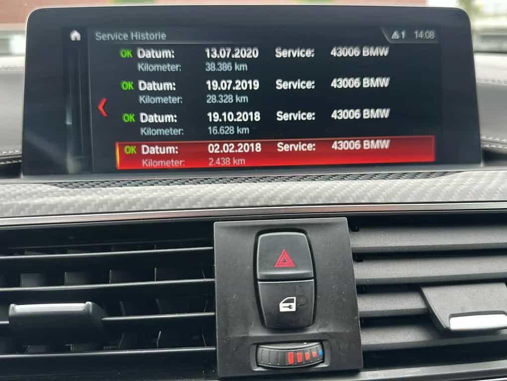 BMW M4 Cabrio Carbon*H&K*Kamera*BMW Scheckheft 12/2017-photo-17