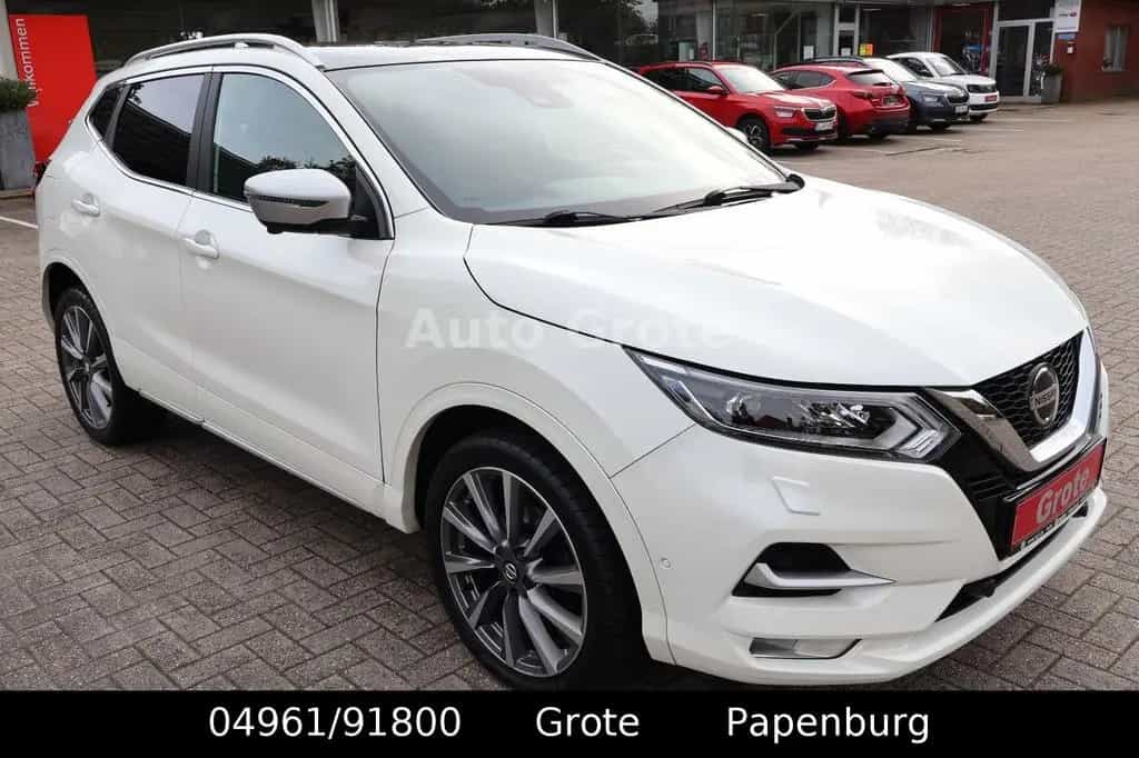 Nissan Qashqai 1,3 DIG-T Tekna+ AT Leder, Bose, ACC 05/2020-photo-2