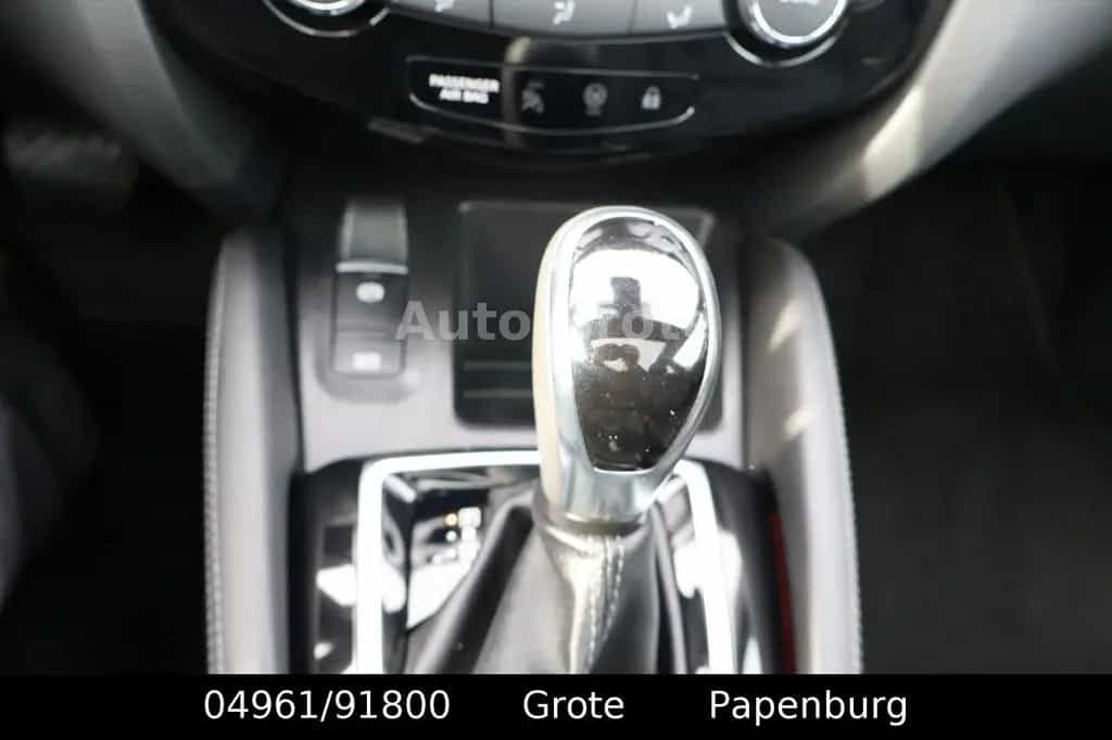 Nissan Qashqai 1,3 DIG-T Tekna+ AT Leder, Bose, ACC 05/2020-photo-31