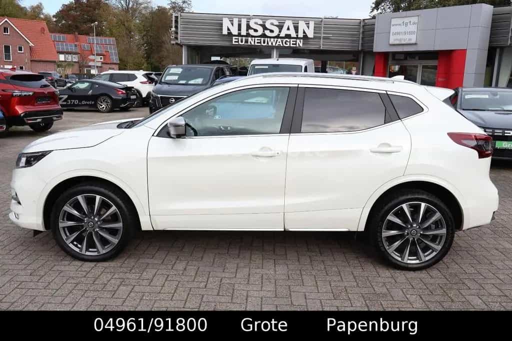 Nissan Qashqai 1,3 DIG-T Tekna+ AT Leder, Bose, ACC 05/2020-photo-4