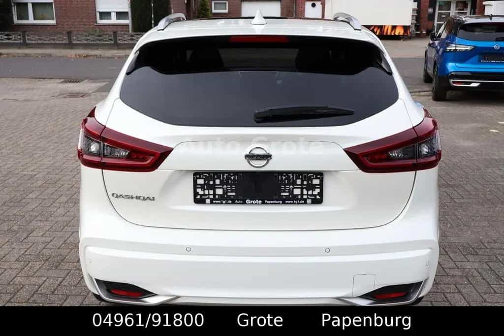 Nissan Qashqai 1,3 DIG-T Tekna+ AT Leder, Bose, ACC 05/2020-photo-7