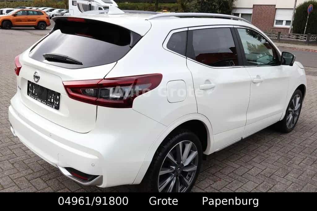 Nissan Qashqai 1,3 DIG-T Tekna+ AT Leder, Bose, ACC 05/2020-photo-9
