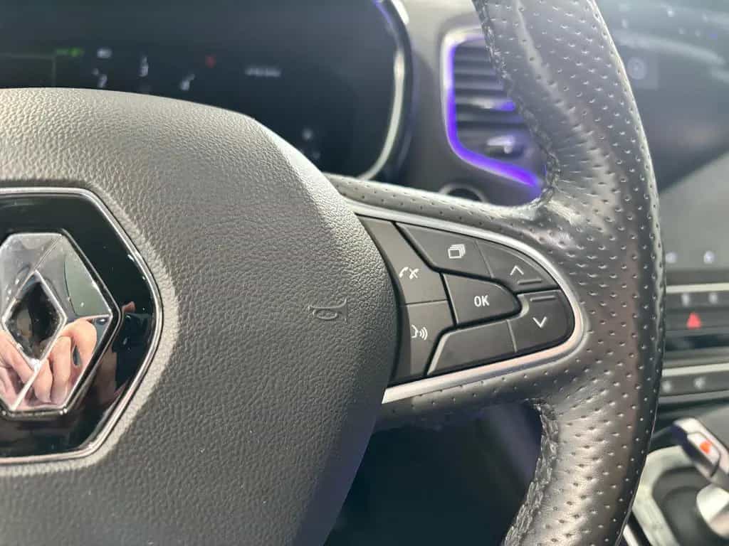 Renault Espace V*INITIALE*360°-ACC-MATRIX-MEMO-HUD-NAPPA 10/2021-photo-33