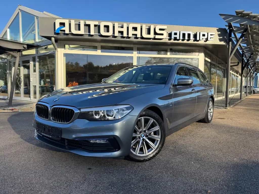 BMW 5 Series 520 d Touring  Sport Line LED/RFK/AHK 11/2017-photo-3