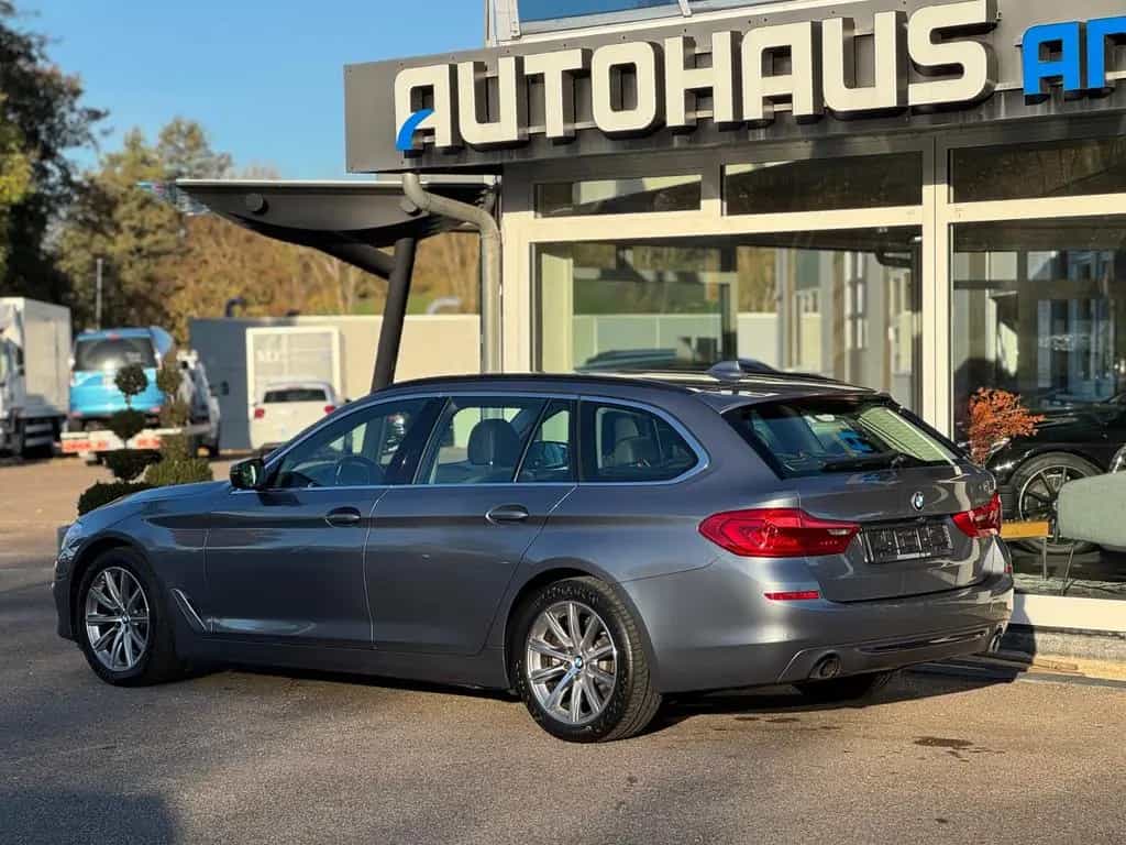 BMW 5 Series 520 d Touring  Sport Line LED/RFK/AHK 11/2017-photo-6