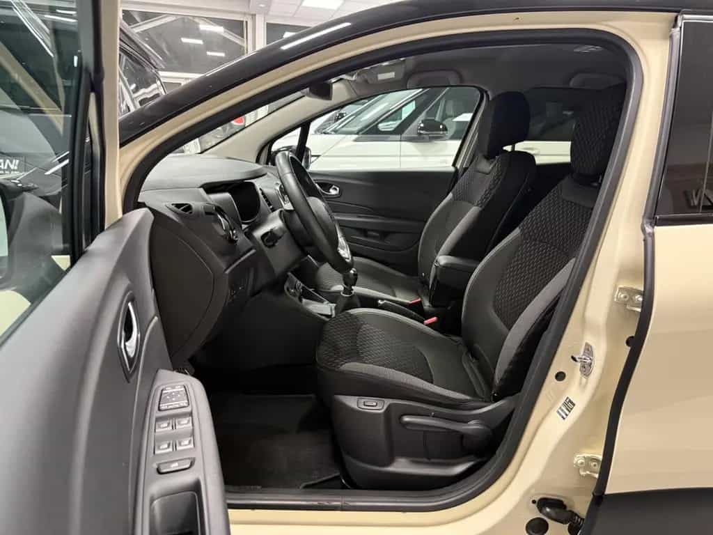 Renault Captur Collection/LED/Kamera/PDC/Tempomat/DAB/ 08/2019-photo-16