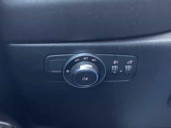 Alfa Romeo Tonale 1.5 Mild Hybrid Super LED Tmat Alu18 CarP 01/2023-photo-17
