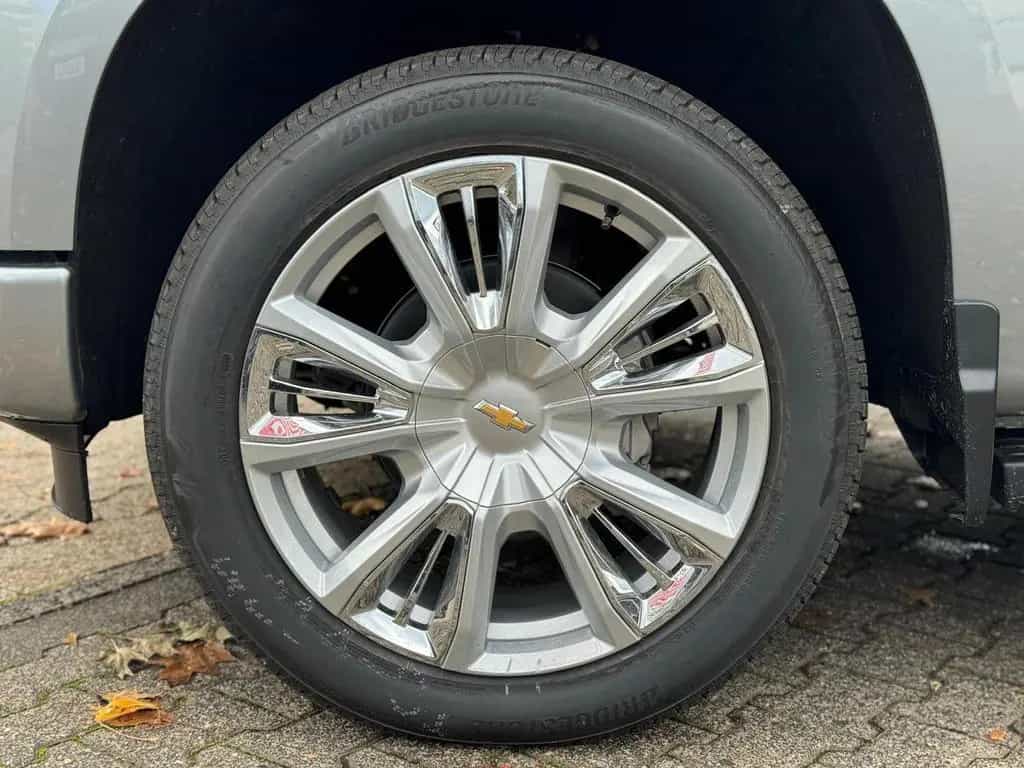 Chevrolet Silverado High Country 6.2 V8 Modell 2025 null-photo-11