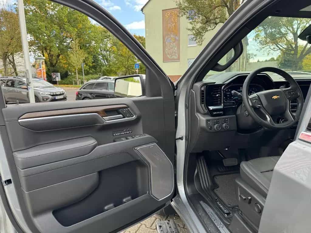 Chevrolet Silverado High Country 6.2 V8 Modell 2025 null-photo-12