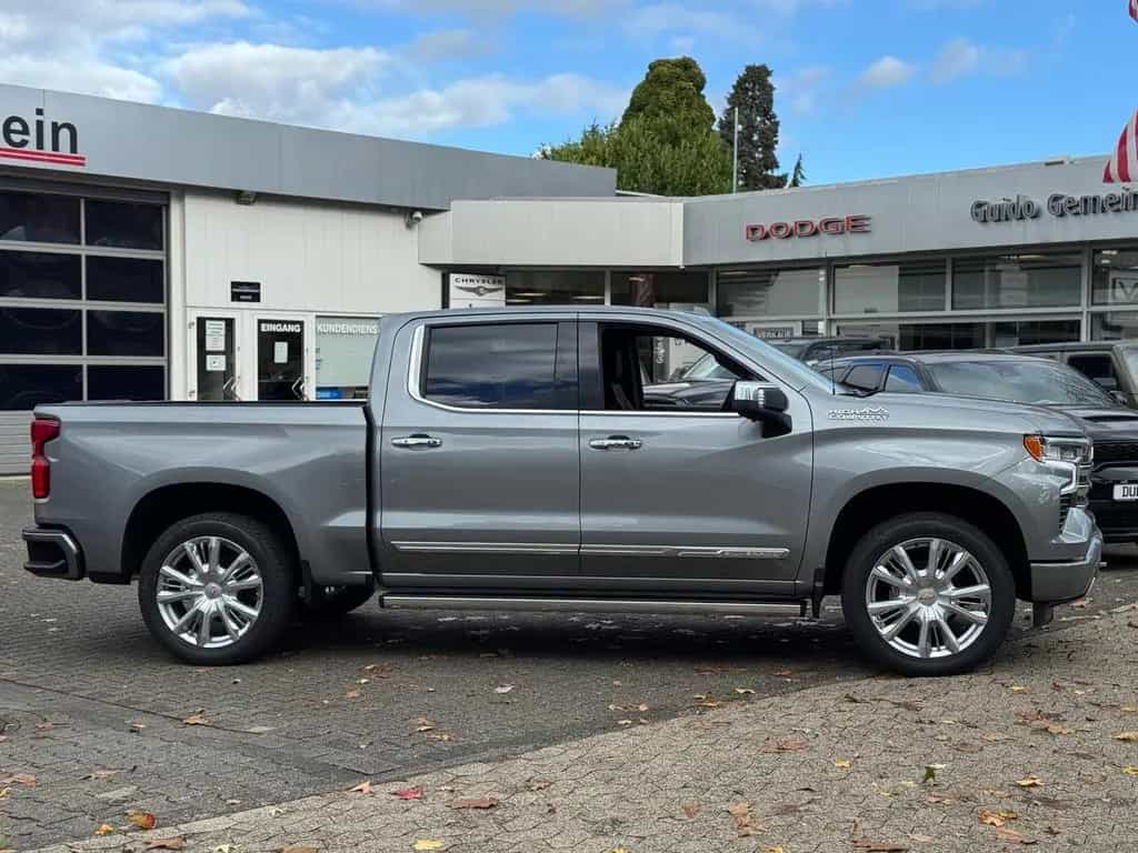 Chevrolet Silverado High Country 6.2 V8 Modell 2025 null-photo-2
