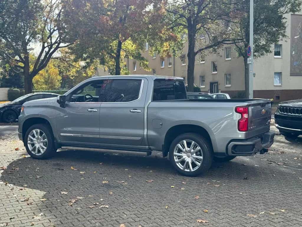 Chevrolet Silverado High Country 6.2 V8 Modell 2025 null-photo-7