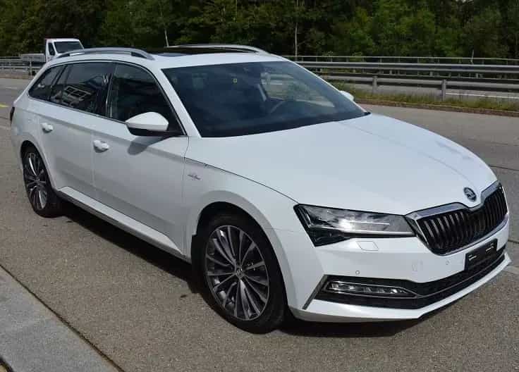 Skoda Superb Combi 2.0 TSI 4X4 DSG Laurin&Klement VOLL 03/2023-photo-10