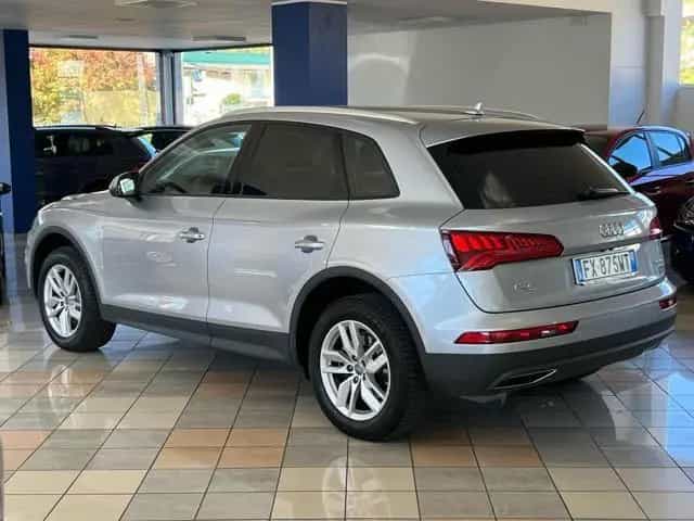Audi Q5 AUDI Q5 40 TDI quattro S tronic 08/2019-photo-3